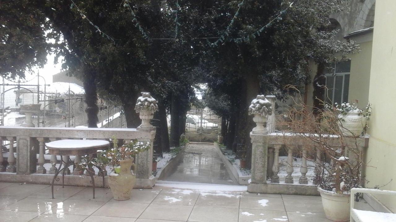 Villa Di Miscio Sant'Agata di Puglia Buitenkant foto